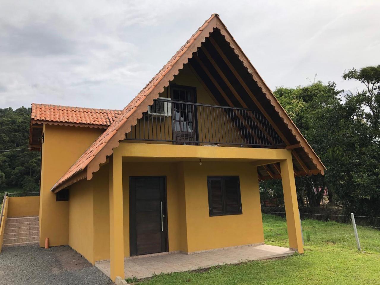 Guest house Abraco Serrano 2*